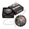 Accessoires Grinder Banksy "Praying boy" 3 parties 53mm - G-Rollz - Grinder Weed : infos et caractéristiques